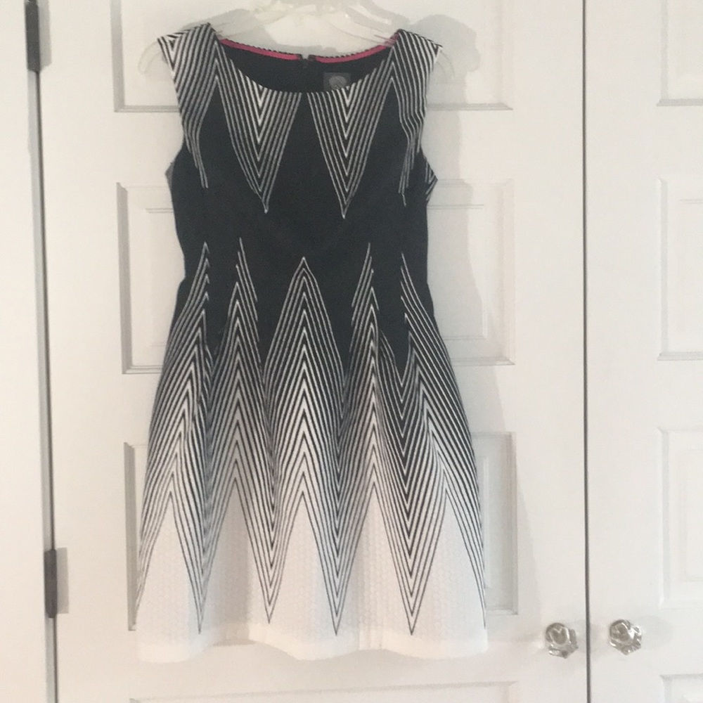 Beautiful black & white cocktail dress